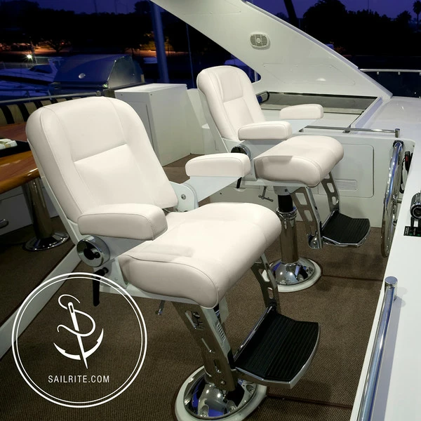 EverSoft™ Indoor/Outdoor White 54" Vinyl Fabric 7 EverSoft™ Indoor/Outdoor White 54" Vinyl Fabric - Image 5